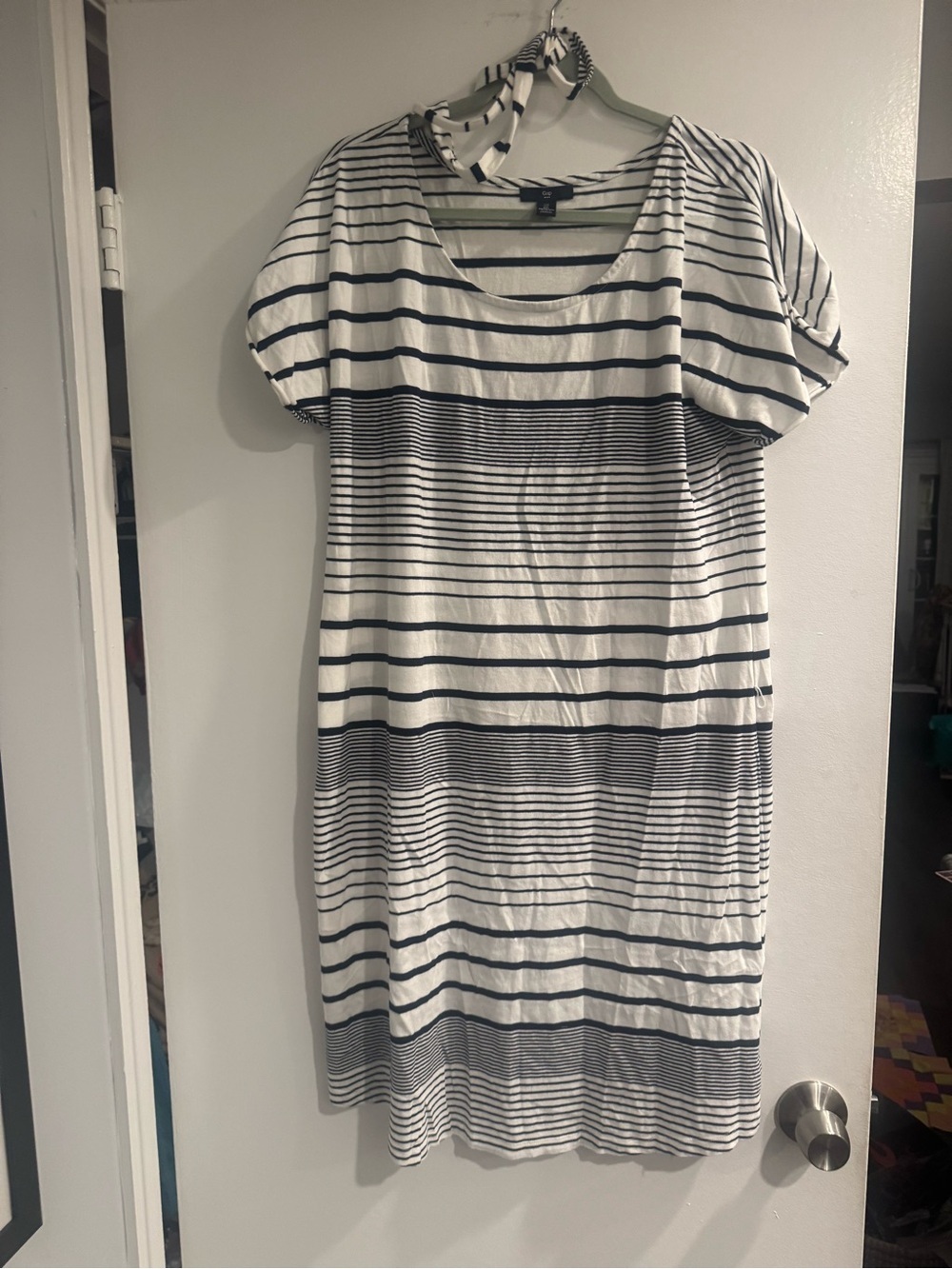 GAP Women's Black & White Striped Midi T-Shirt Dress with Tie Belt | Size Large
